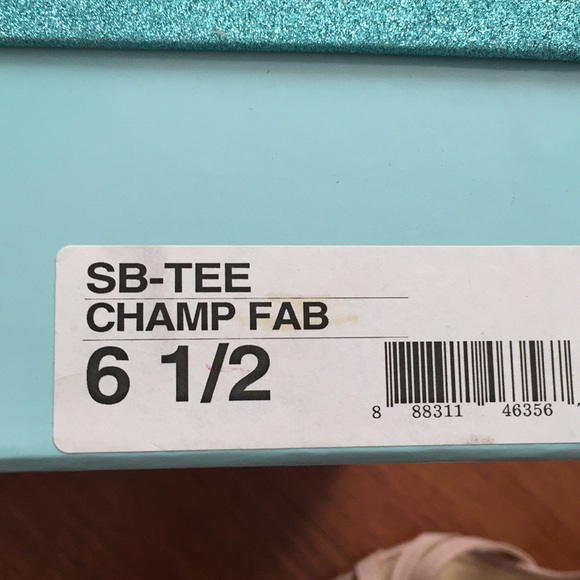 Blue by Betsey Johnson t-strap heels - Picture 6 of 6